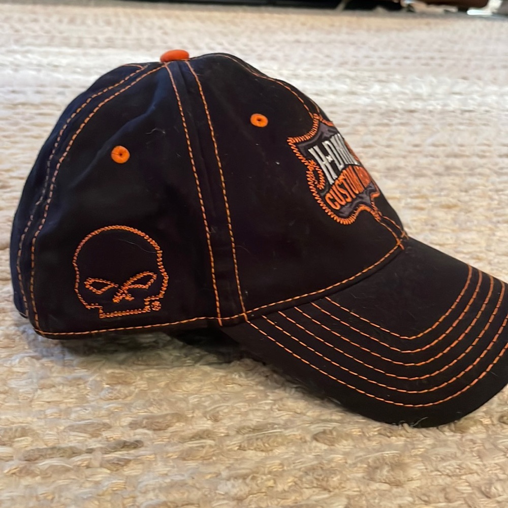 Harley Cap